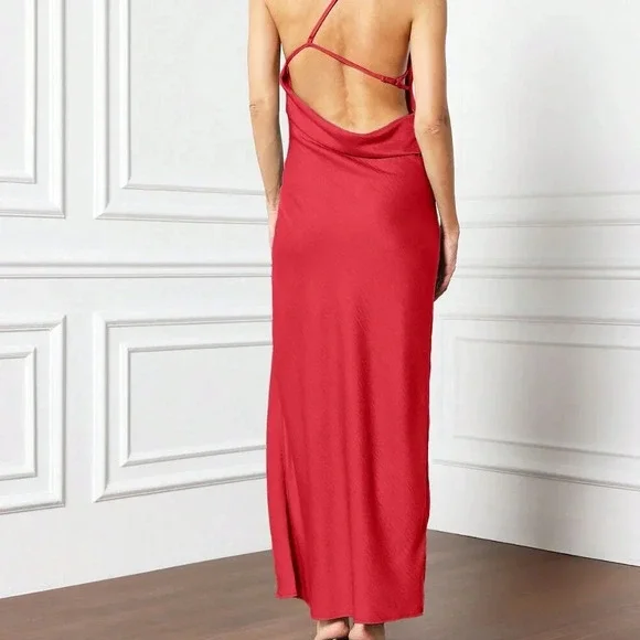 Red Elegant Women's Asymmetric One Shoulder Strap Side Slit Backless Maxi Dress - Picture 2 of 4